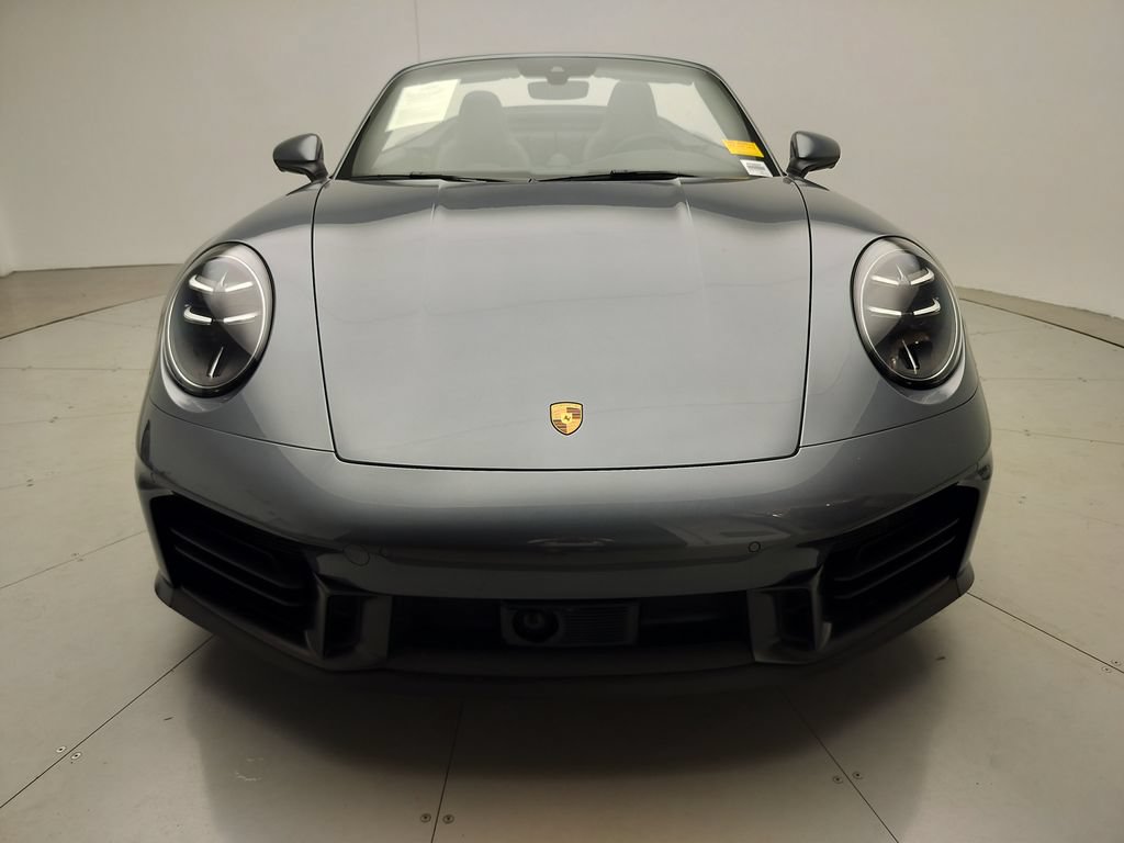 Certified 2025 Porsche 911 Carrera RWD image 17