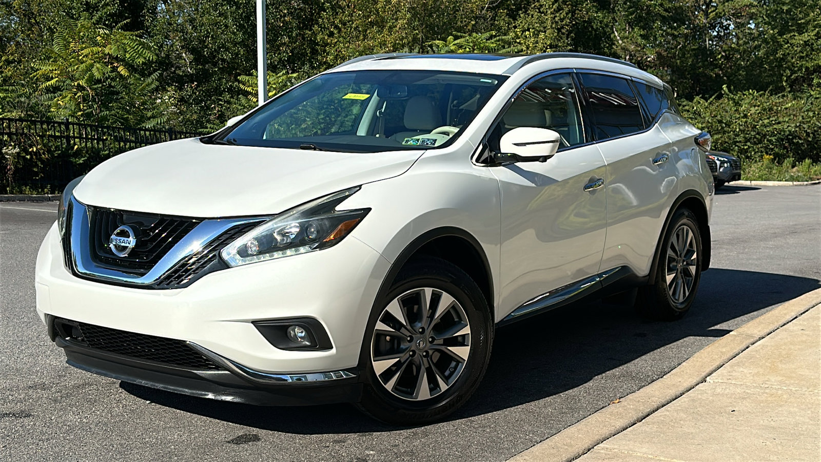 Used 2018 Nissan Murano SL w/ Moonroof Package