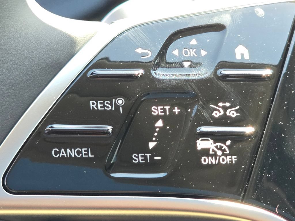 New 2026 Mercedes-Benz E 450 4MATIC Sedan image 35