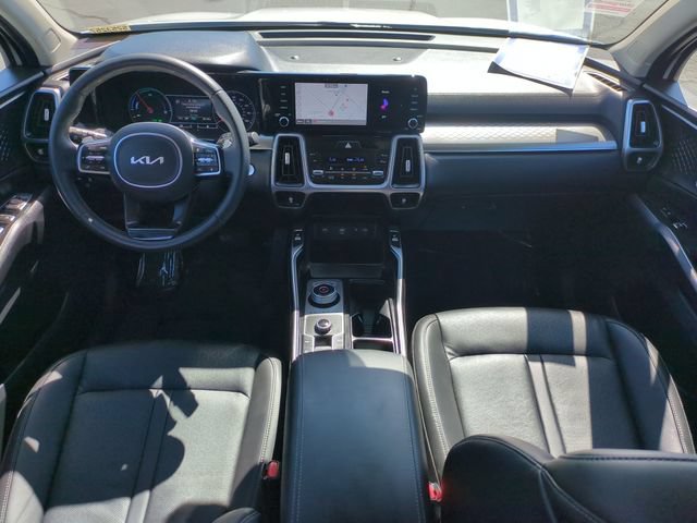 Certified 2023 Kia Sorento EX AWD/4WD image 28