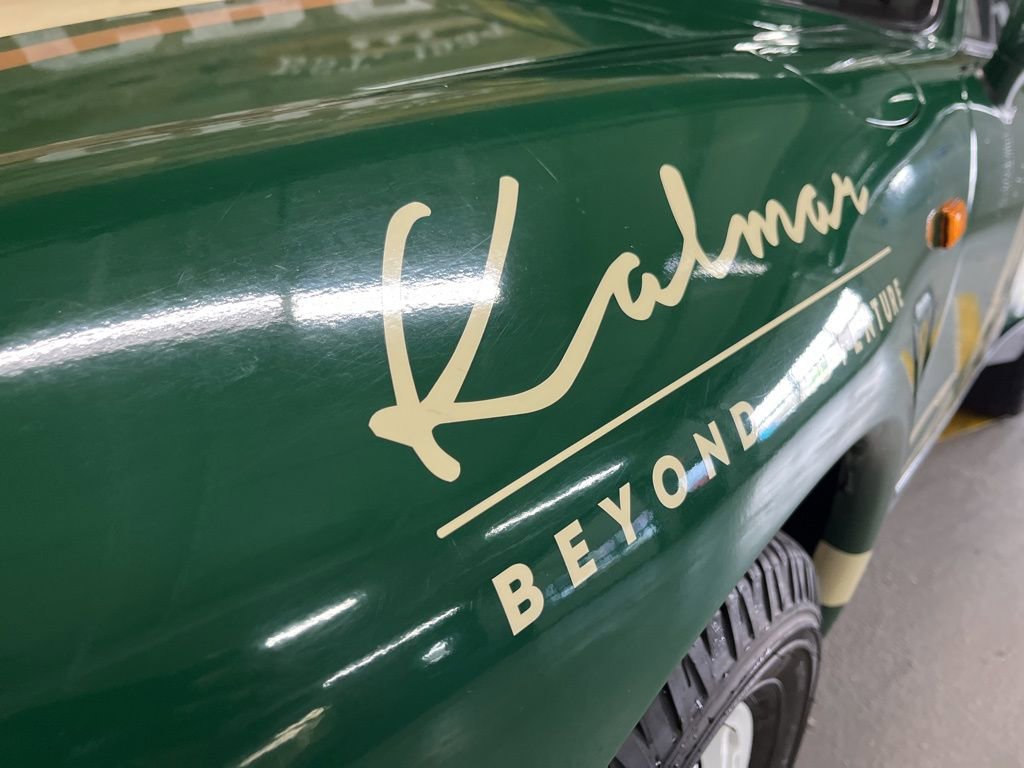 Used 1995 Porsche 911 Carrera 4 image 4