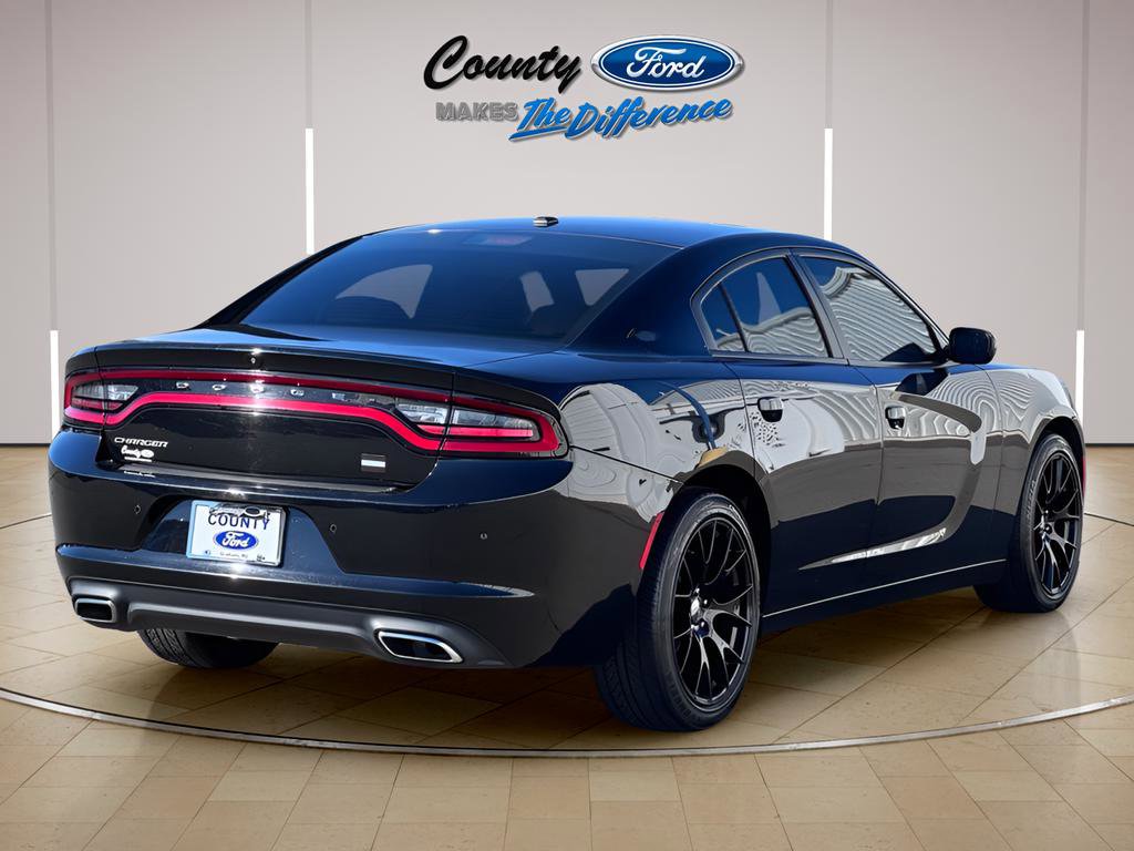 Used 2021 Dodge Charger SXT w/ Leather Interior Group image 24