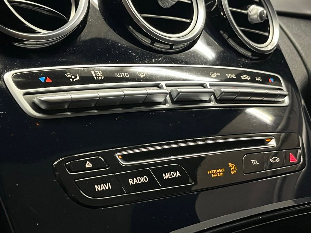 Used 2018 Mercedes-Benz C 300 Sedan image 11