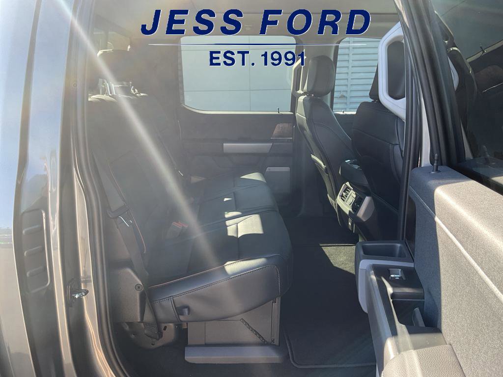 New 2025 Ford F350 Lariat image 10