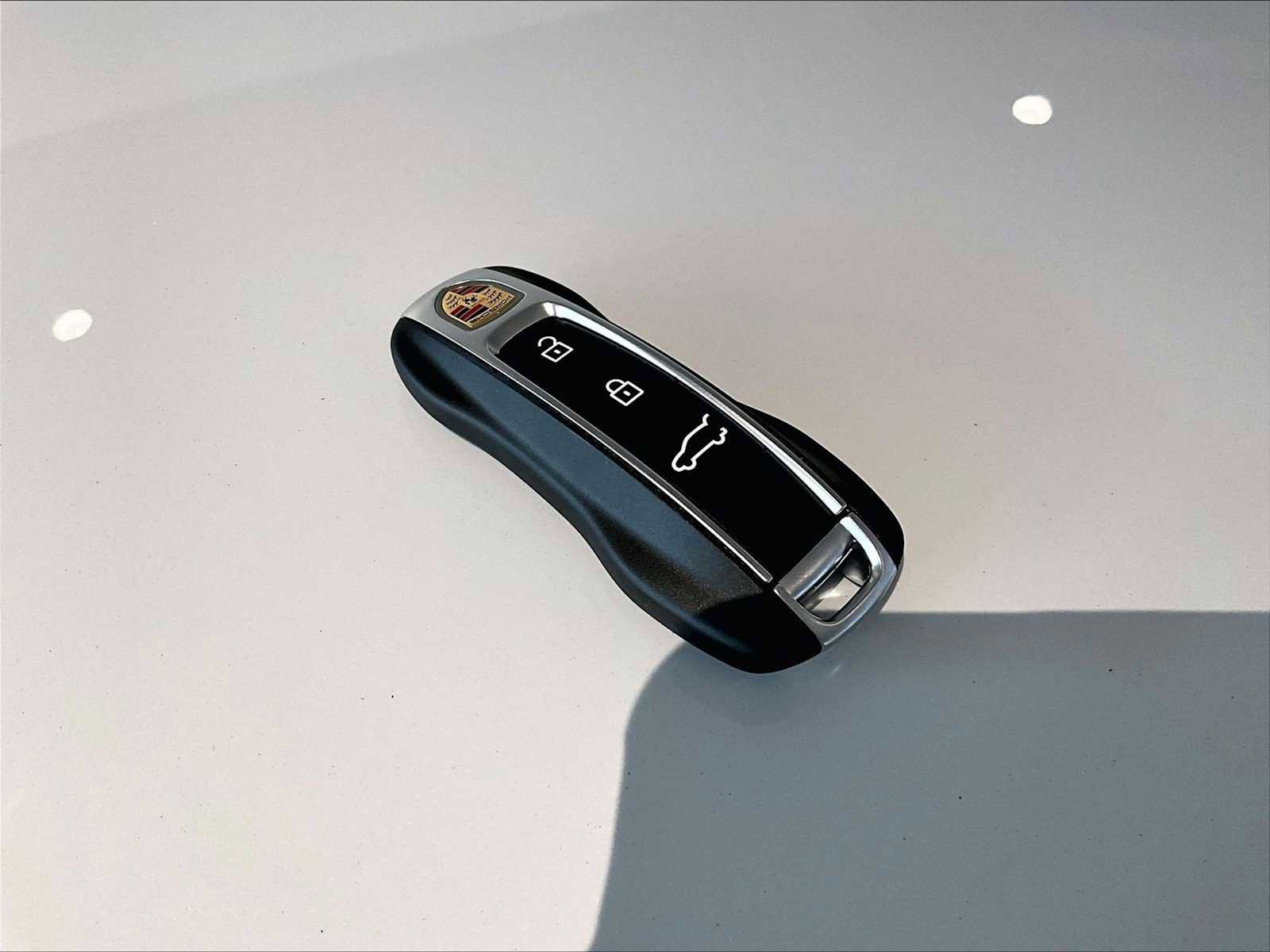 New 2026 Porsche Cayenne AWD/4WD image 21