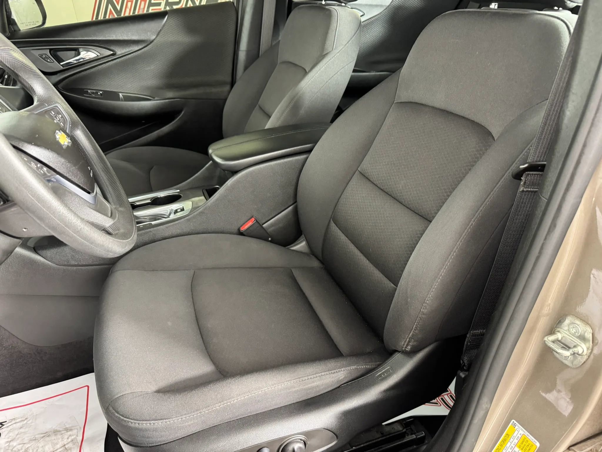 Used 2023 Chevrolet Malibu LT w/ Driver Confidence Package FWD image 32