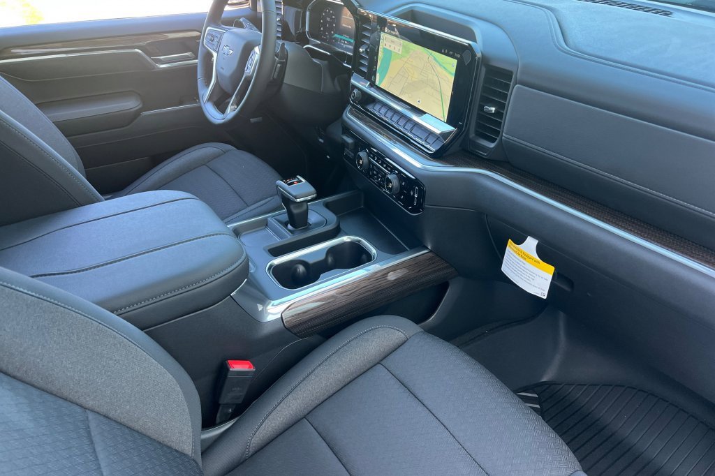 New 2026 Chevrolet Silverado 1500 LT Trail Boss w/ Convenience Package II image 12