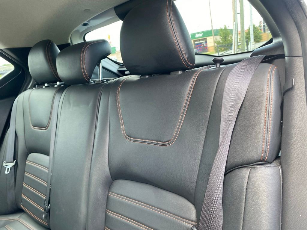 Used 2020 Nissan Kicks SR w/ SR Premium Package FWD image 28