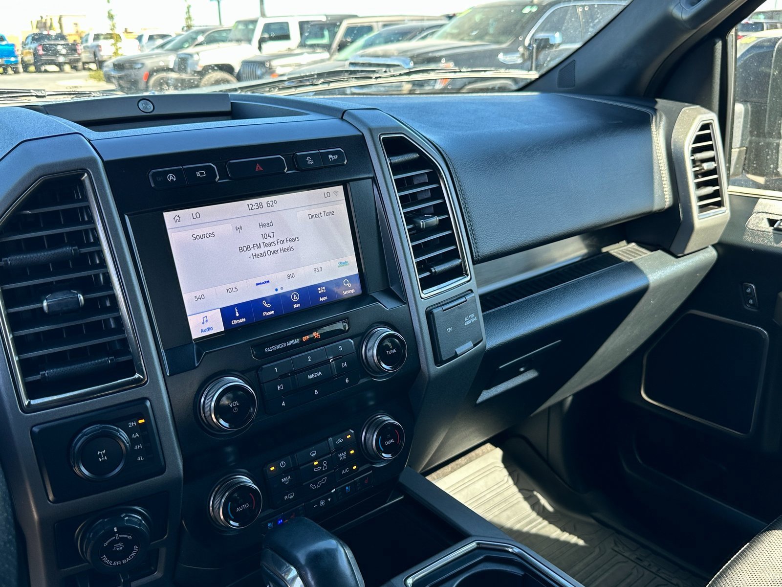 Used 2020 Ford F150 Raptor w/ Equipment Group 802A Luxury image 21