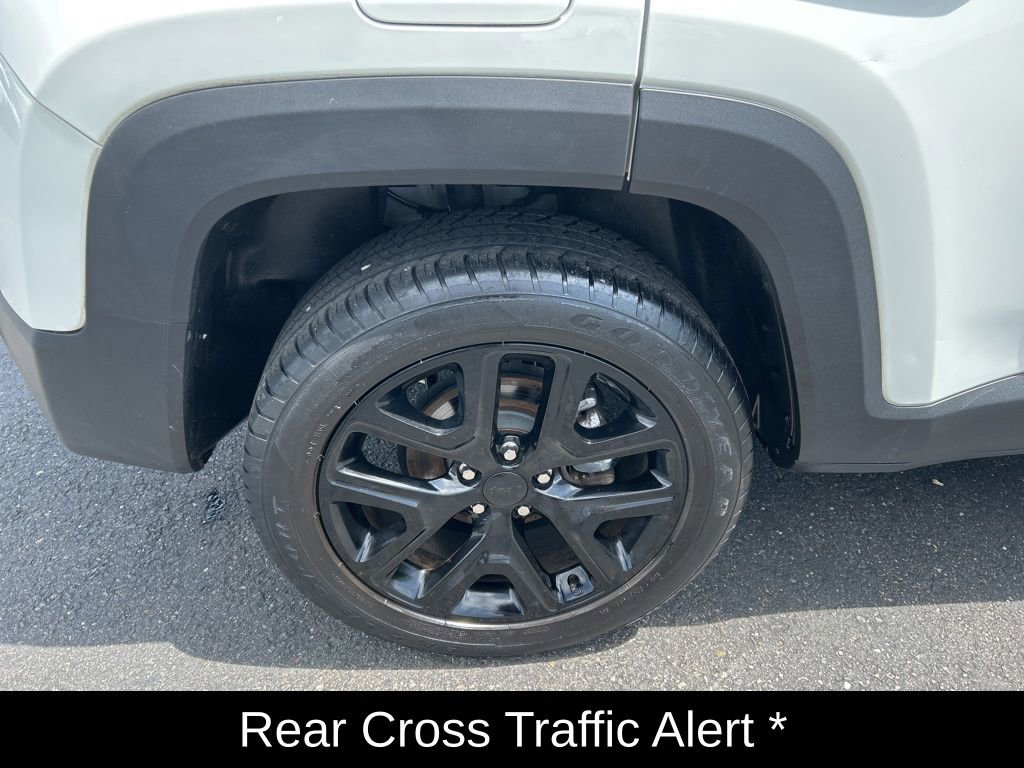 Certified 2022 Jeep Renegade Altitude image 10