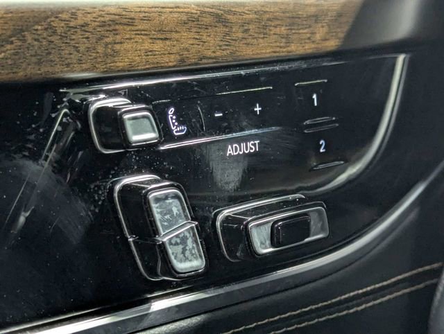 Used 2022 Jeep Grand Wagoneer Series II w/ Premium Group II image 19