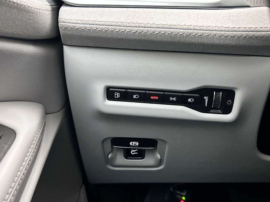 New 2026 Jeep Cherokee Laredo AWD/4WD image 19