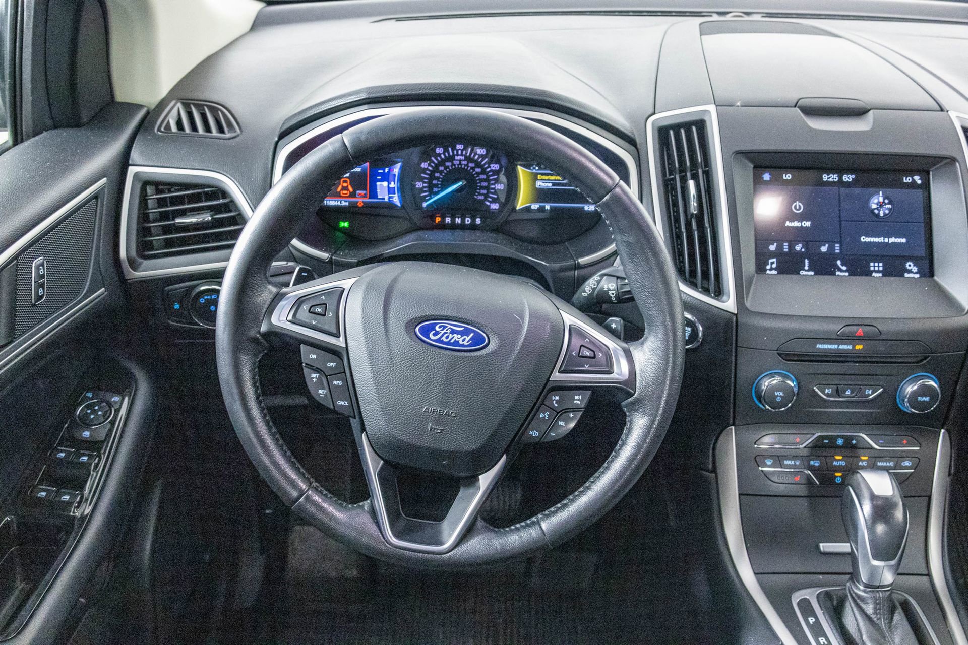 Used 2018 Ford Edge SEL w/ Equipment Group 201A image 28