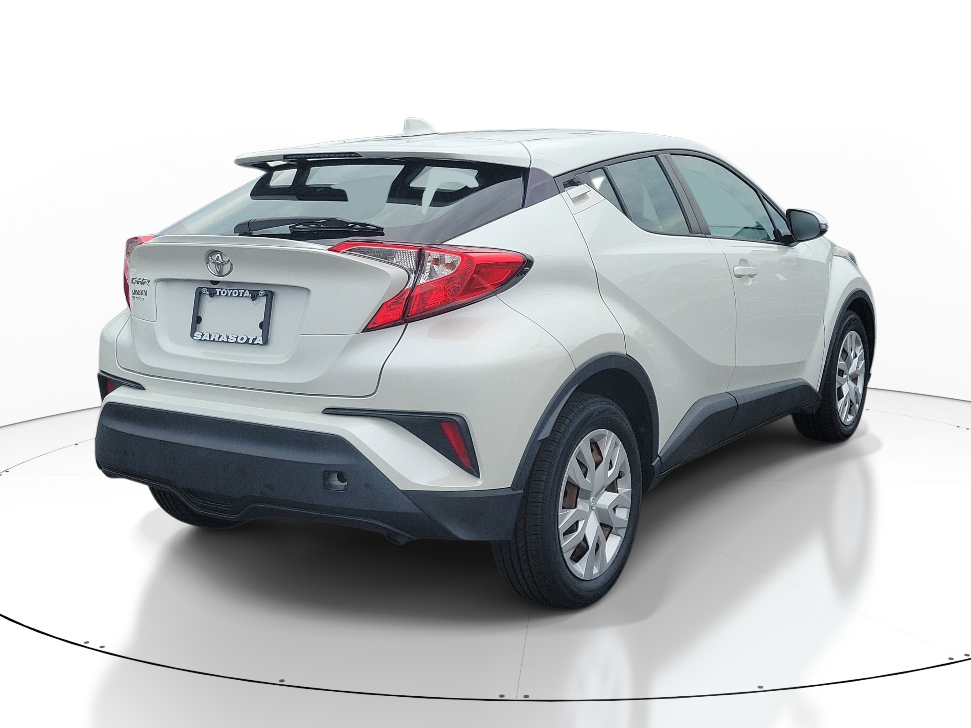 Used 2021 Toyota C-HR LE FWD image 6