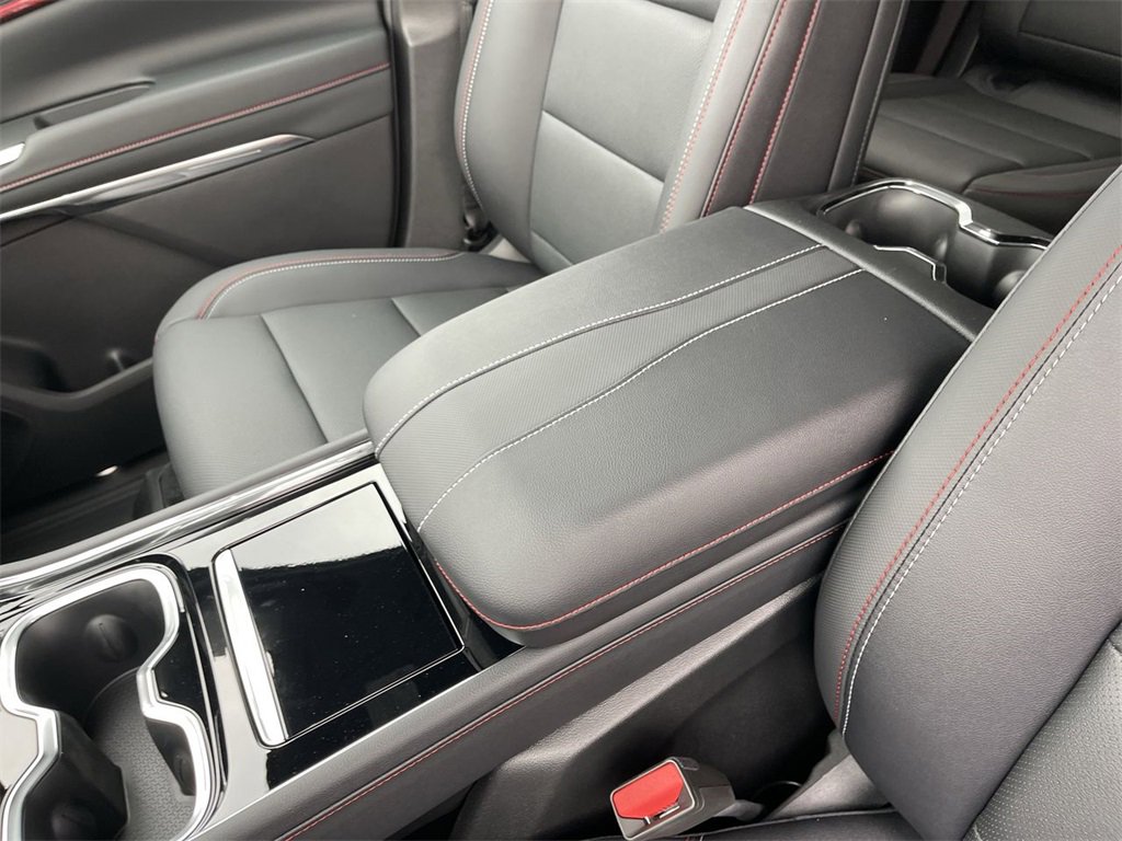 New 2026 Chevrolet Traverse Z71 w/ LPO, Floor Liner Package image 20