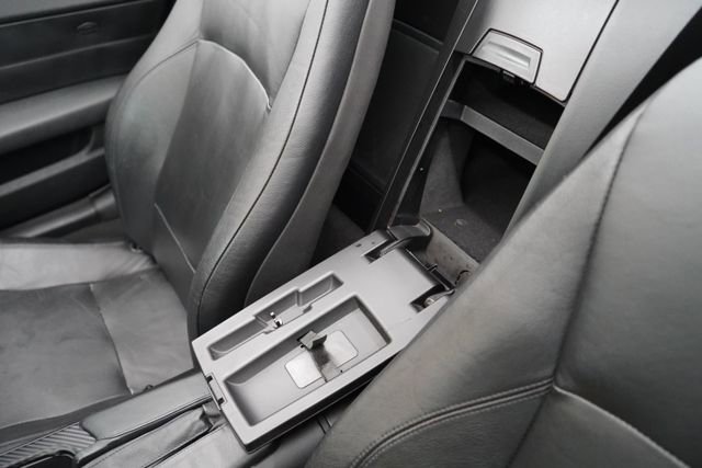 Used 2003 BMW Z4 2.5i image 45