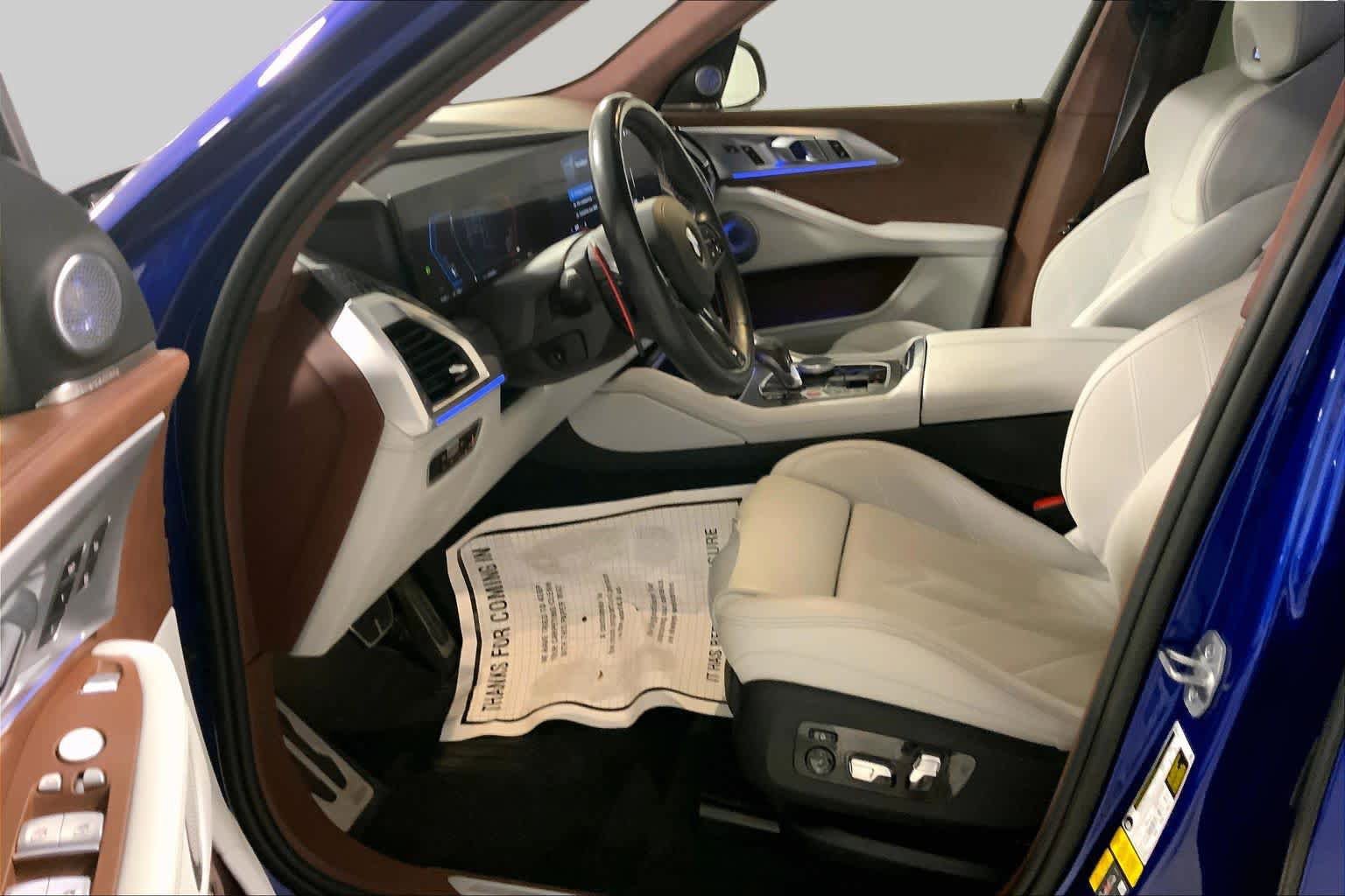 Certified 2023 BMW XM AWD/4WD image 7