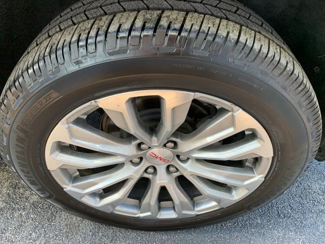 Used 2022 GMC Yukon Denali w/ Max Trailering Package image 8