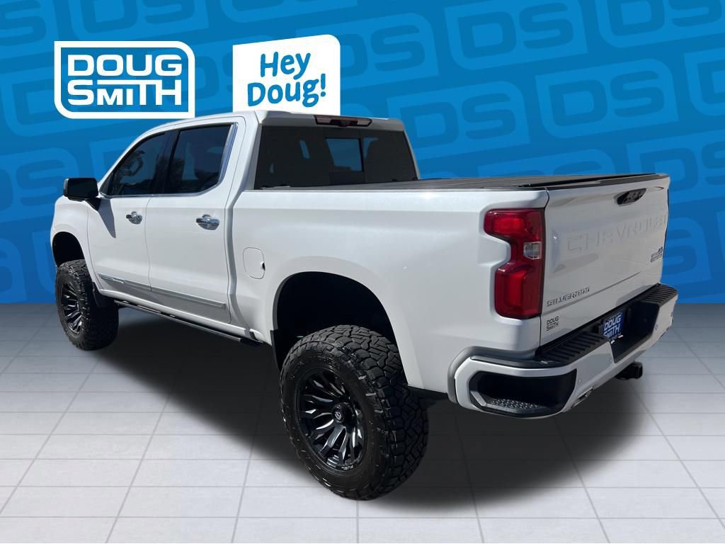 Used 2023 Chevrolet Silverado 1500 High Country w/ High Country Premium Package image 4