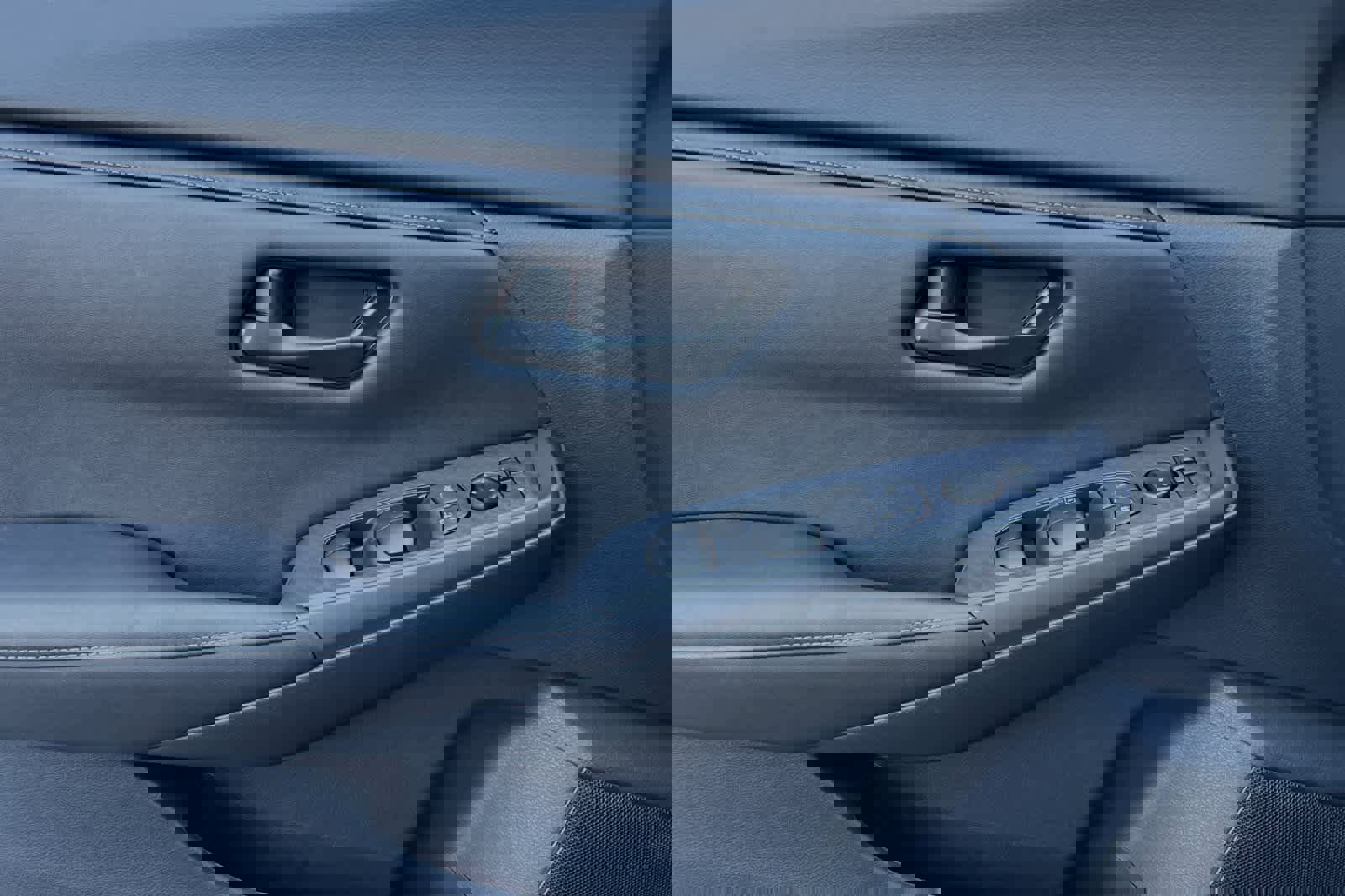 New 2025 Nissan Sentra S image 13