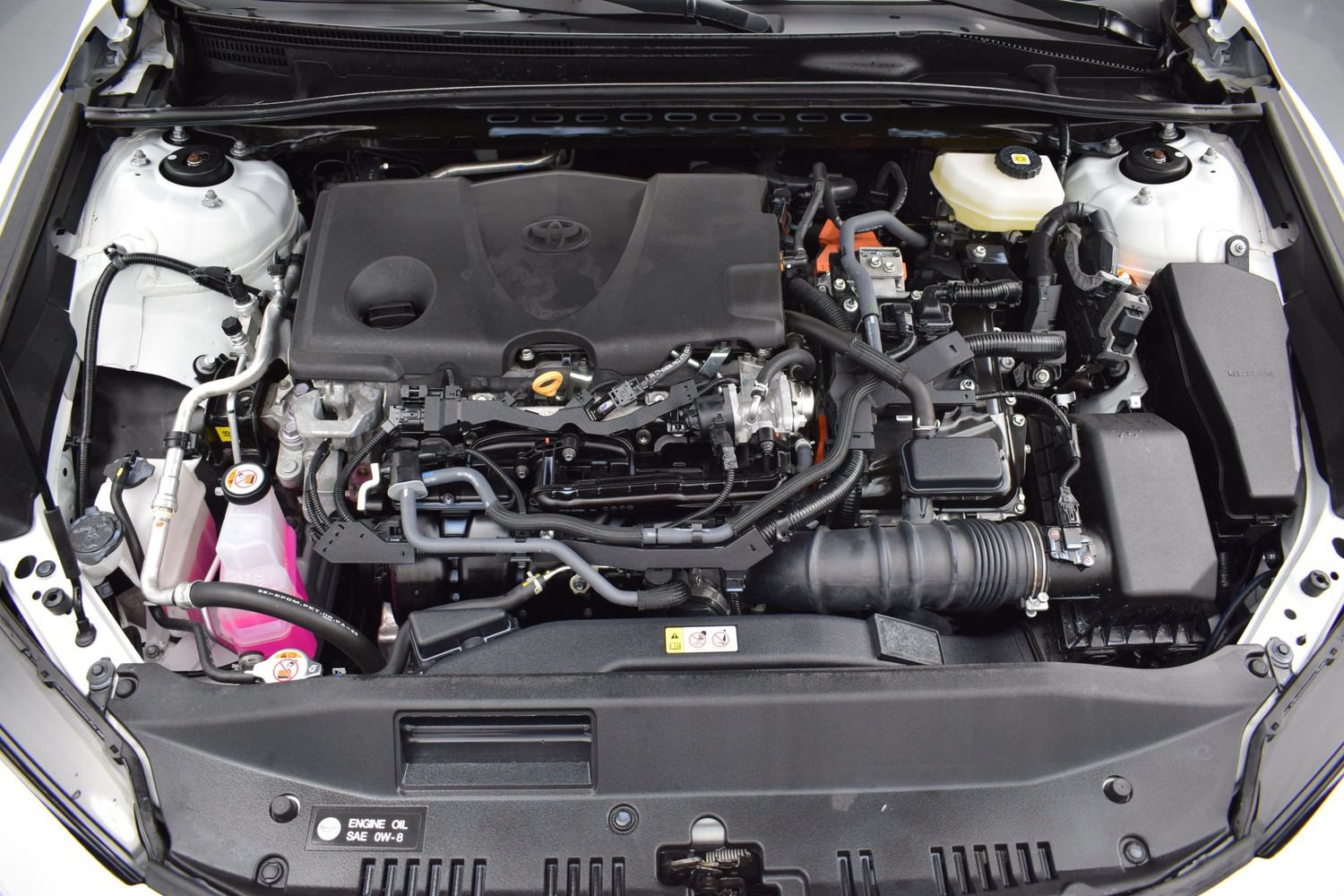 Used 2025 Toyota Camry LE FWD image 9
