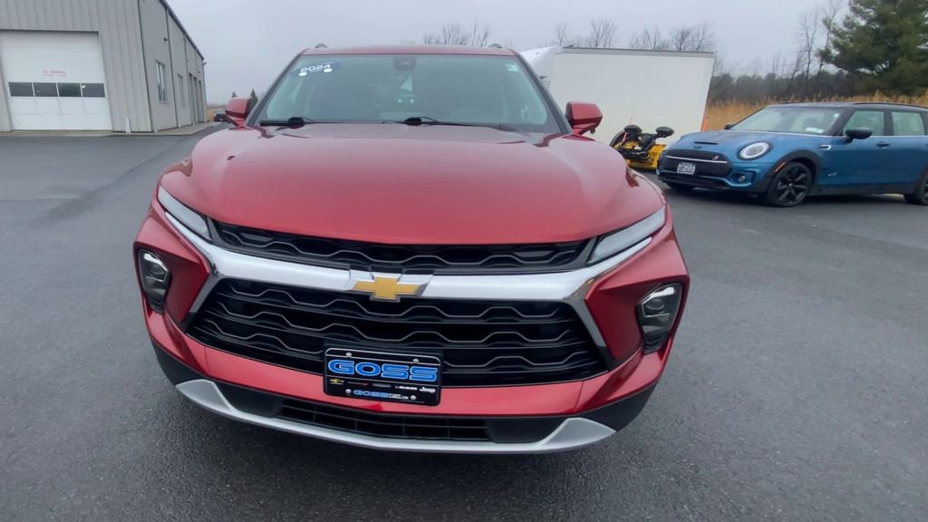 Used 2024 Chevrolet Blazer LT w/ Convenience Package image 3