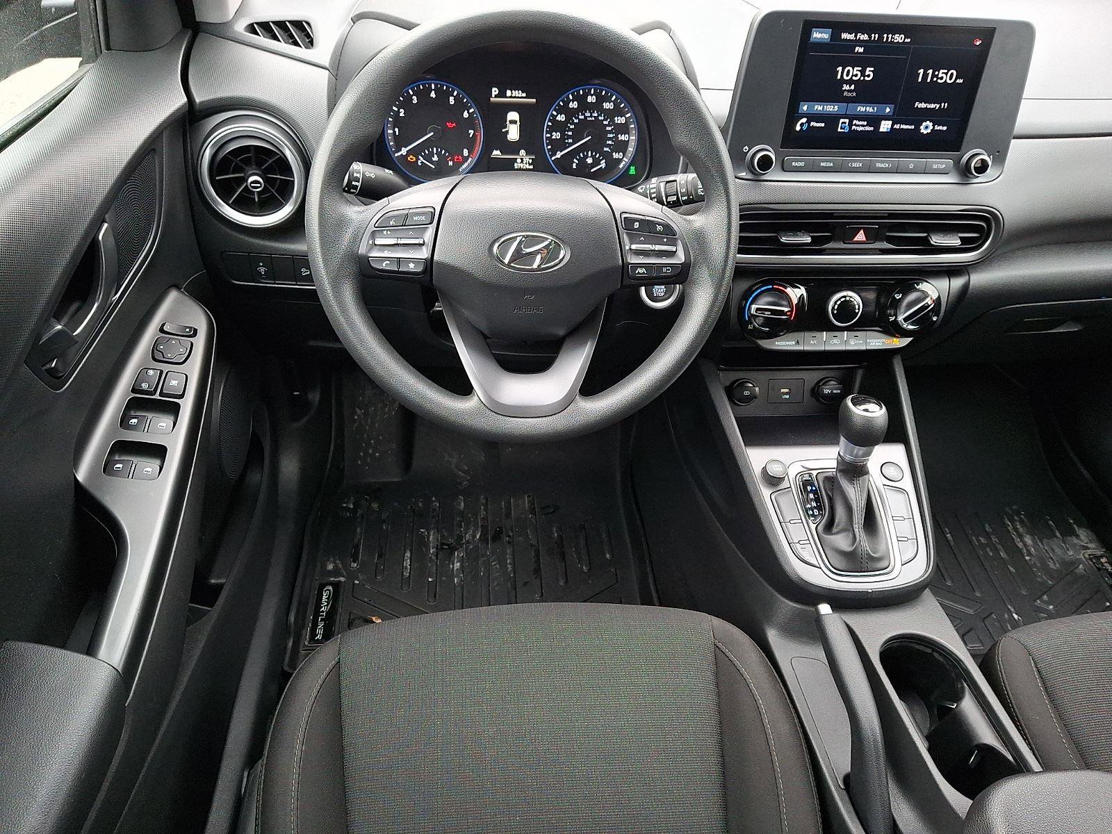 Used 2022 Hyundai Kona SEL image 11