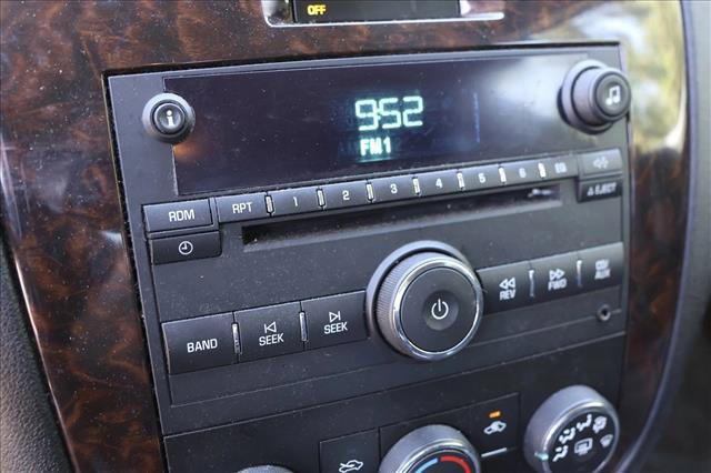 Used 2014 Chevrolet Impala Limited LS FWD image 14