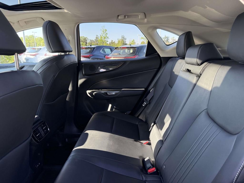 Used 2023 Lexus NX 350 AWD image 16