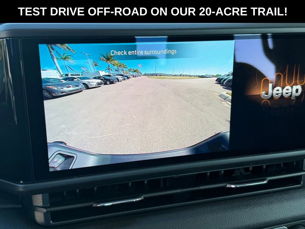 New 2026 Jeep Gladiator Sport image 14