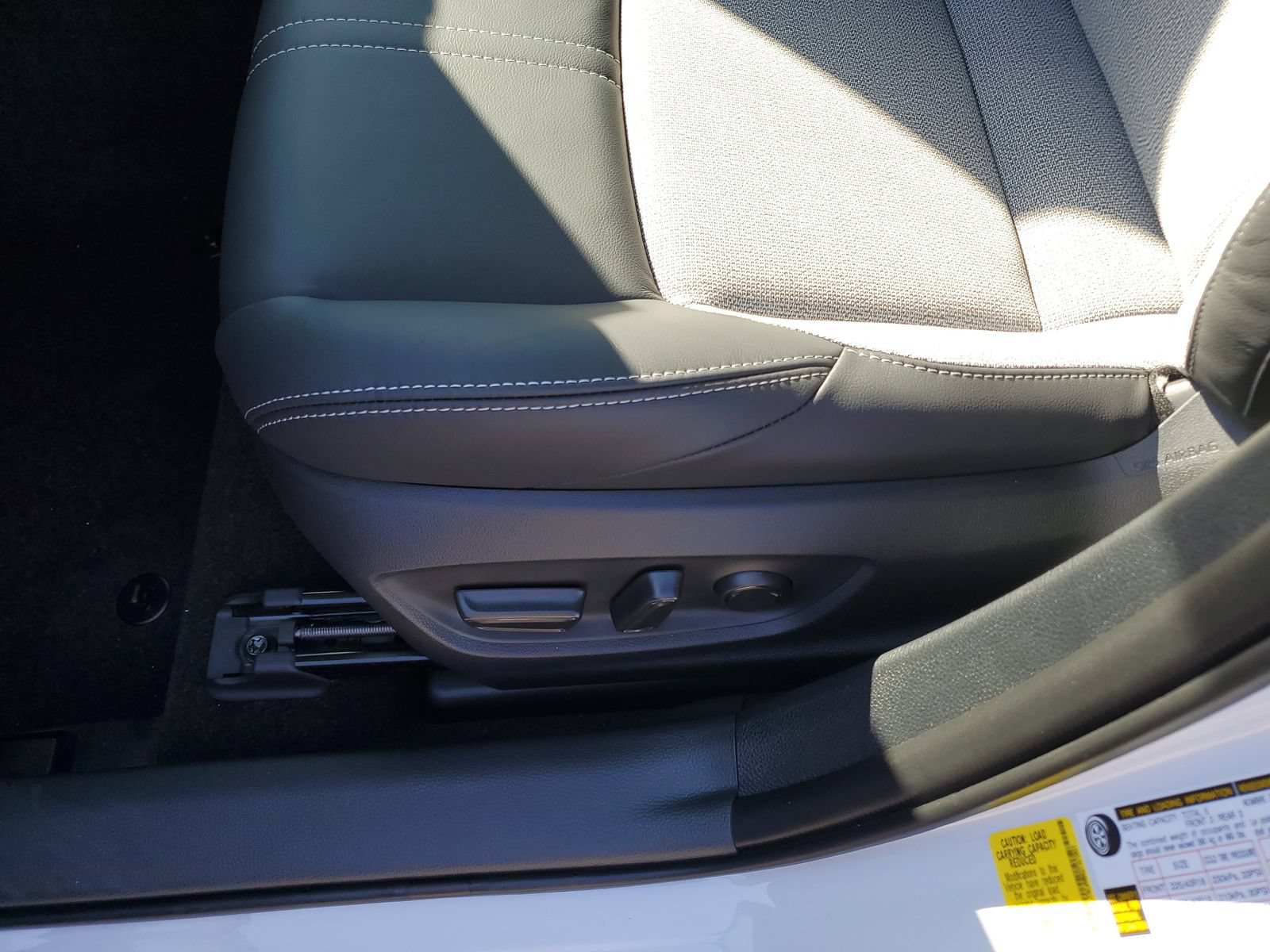 New 2026 Toyota Corolla XSE FWD image 17