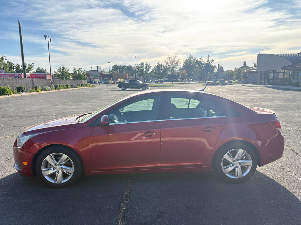 Used 2014 Chevrolet Cruze Diesel FWD image 6