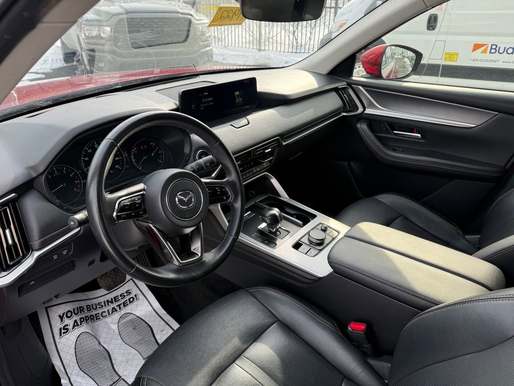 Used 2024 MAZDA CX-90 3.3 Turbo w/ Preferred Plus image 11