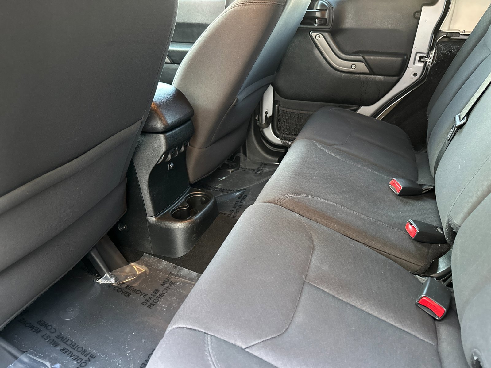 Used 2018 Jeep Wrangler Unlimited Sport S image 12