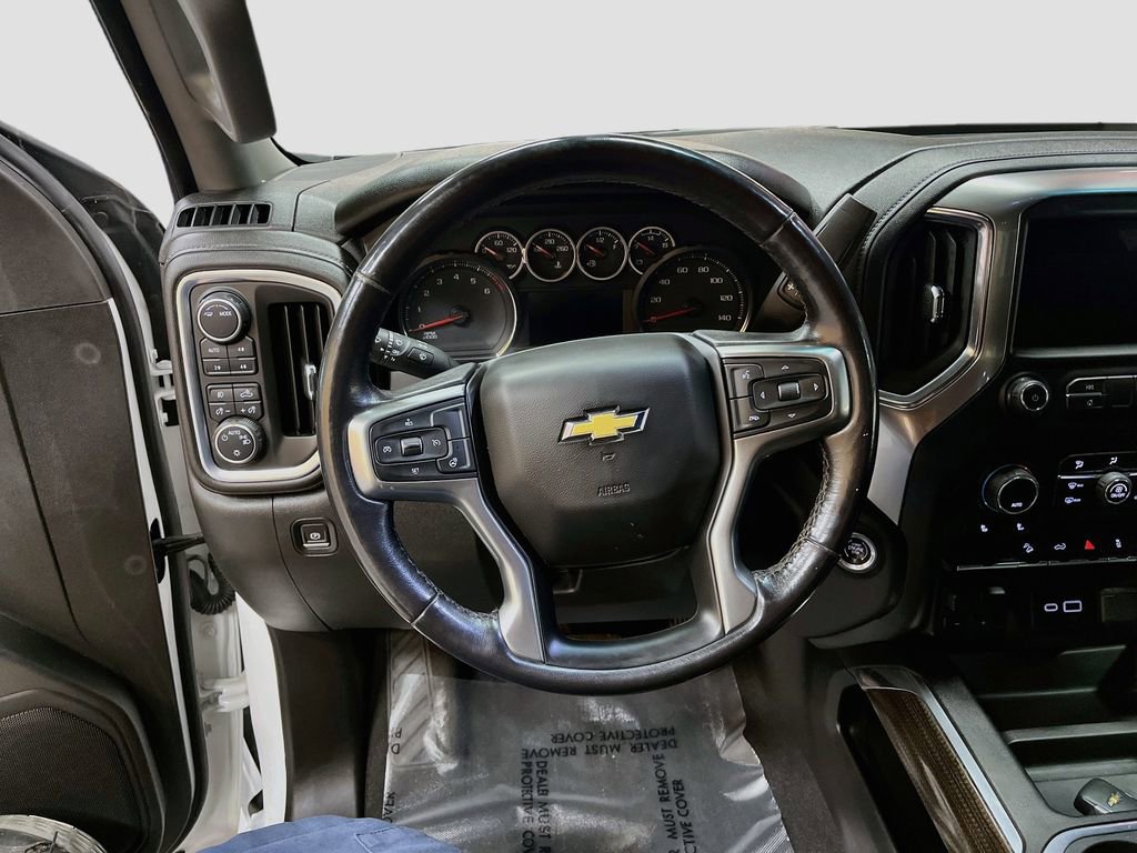 Used 2021 Chevrolet Silverado 1500 LT Trail Boss AWD/4WD image 11