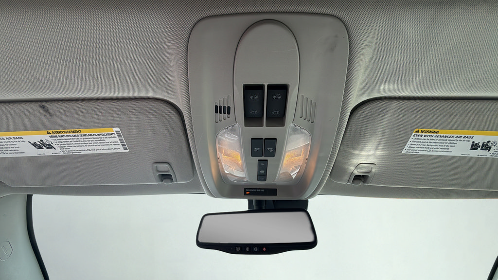 Used 2011 GMC Terrain SLT w/ LPO, Protection Package AWD/4WD image 22