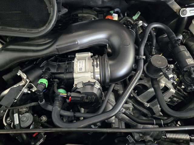 Used 2024 Ford Transit 250 Low Roof w/ Exterior Upgrade Package RWD image 34