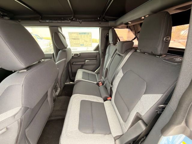 New 2025 Ford Bronco 4-Door image 9