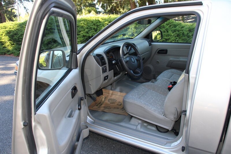 Used 2005 Chevrolet Colorado 2WD Regular Cab image 5