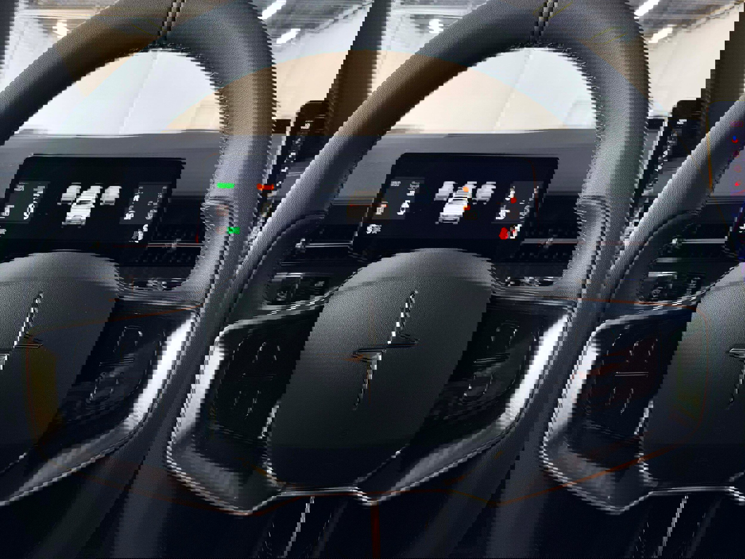 New 2025 Polestar Polestar 3 image 19