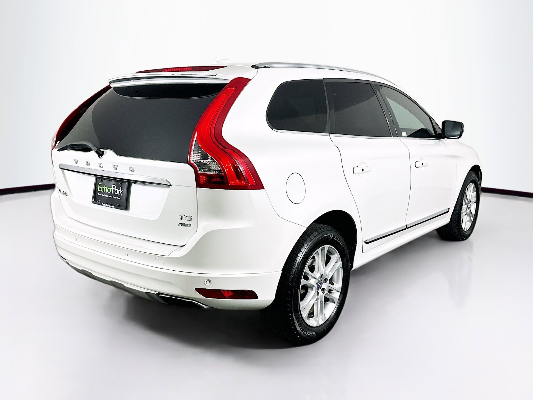 Used 2016 Volvo XC60 T5 Premier image 9
