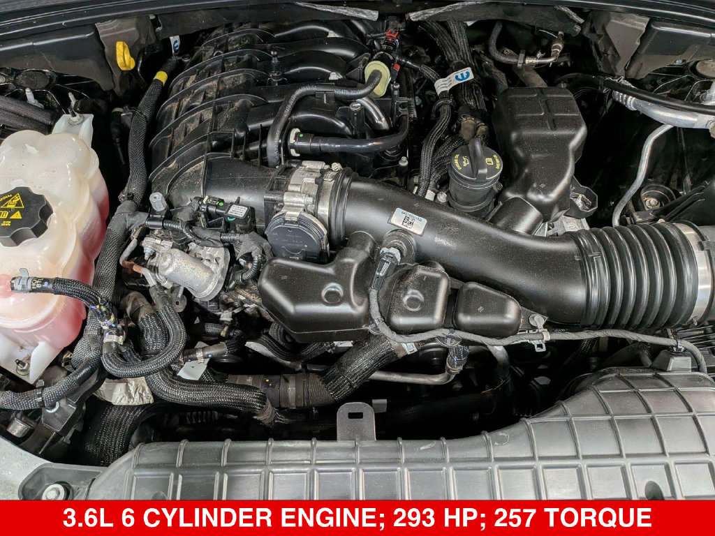 Used 2023 Jeep Grand Cherokee L Laredo AWD/4WD image 37