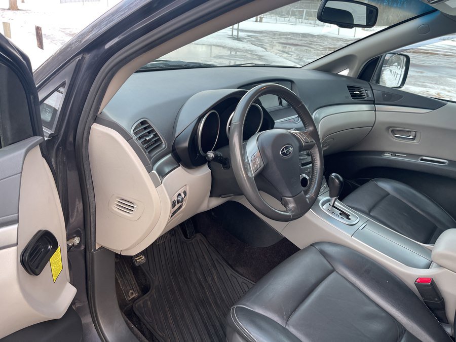 Used 2011 Subaru Tribeca Touring AWD/4WD image 26