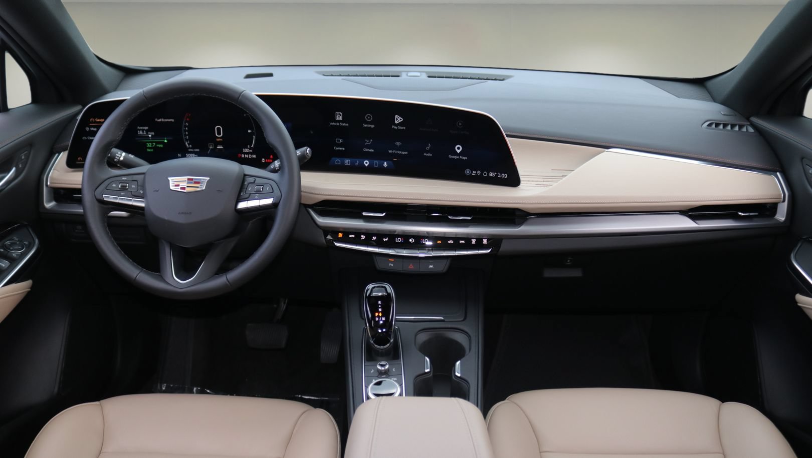 Certified 2025 Cadillac XT4 Premium Luxury FWD image 14