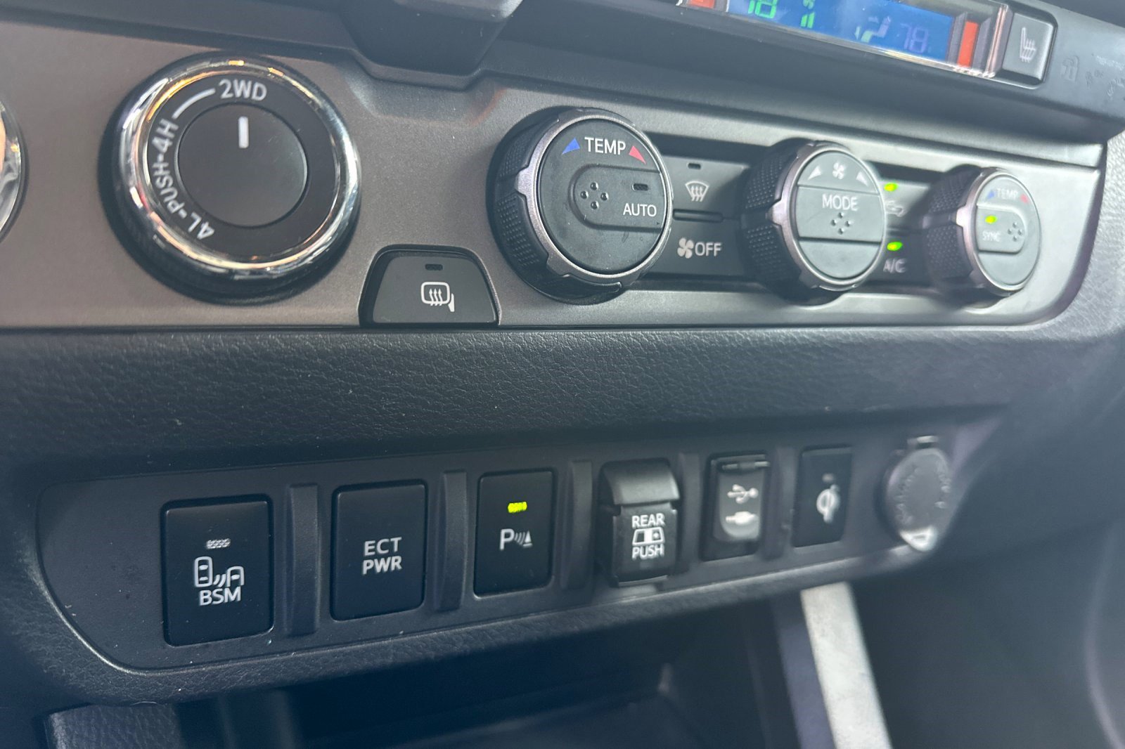 Used 2019 Toyota Tacoma TRD Pro image 40
