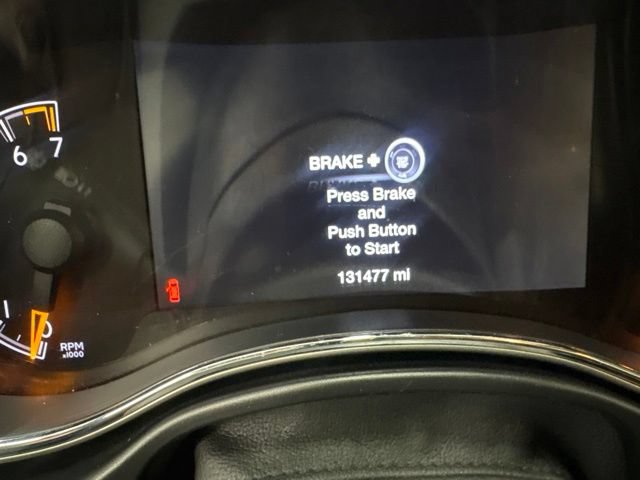 Used 2019 Jeep Grand Cherokee Limited AWD/4WD image 27