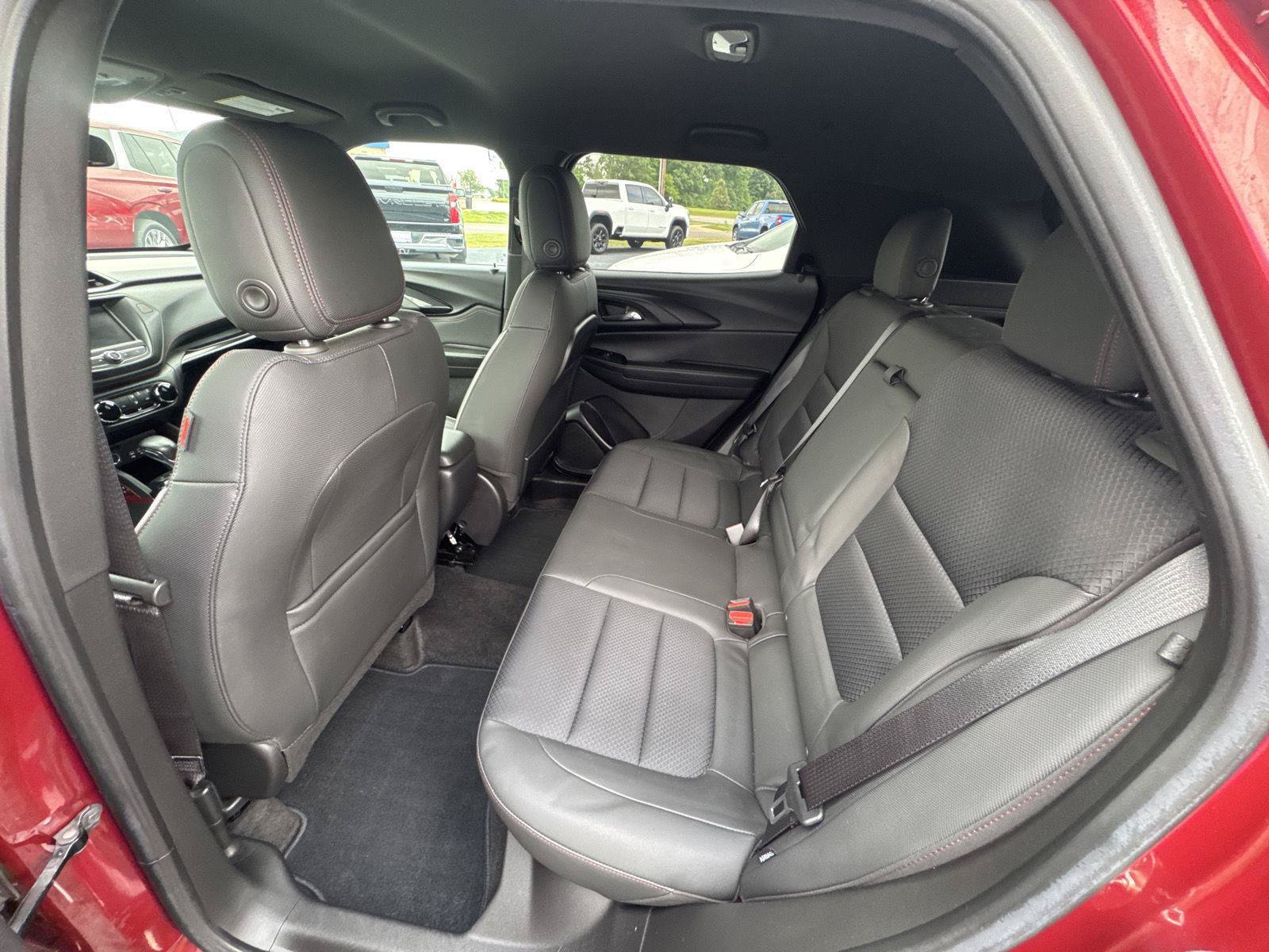 Used 2023 Chevrolet TrailBlazer RS AWD/4WD image 10