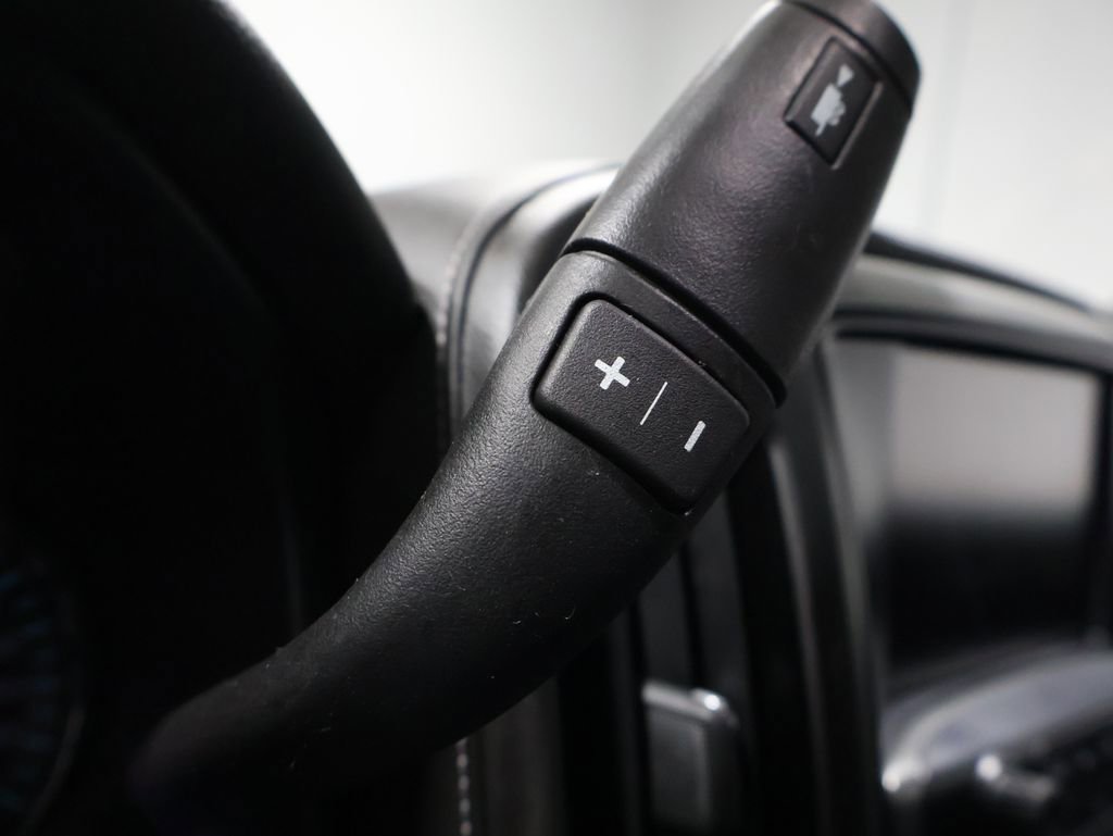 Used 2018 Chevrolet Silverado 1500 LTZ Z71 w/ Centennial Edition image 40