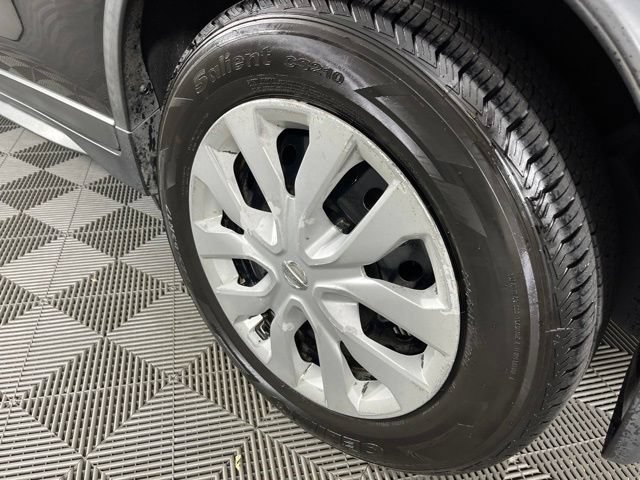 Used 2017 Nissan Rogue S FWD image 13