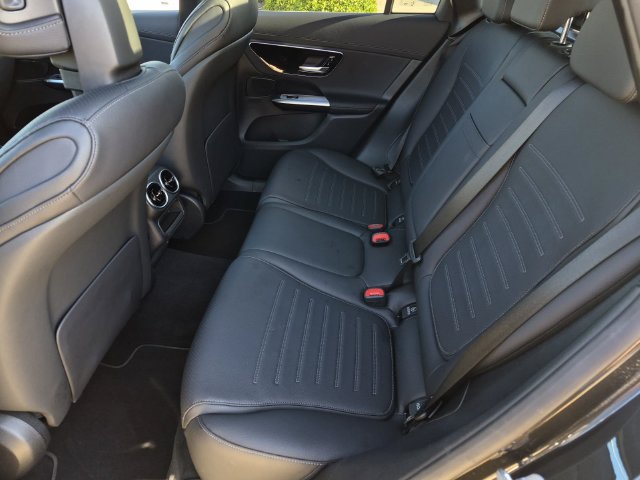 Certified 2026 Mercedes-Benz GLC 300 image 17